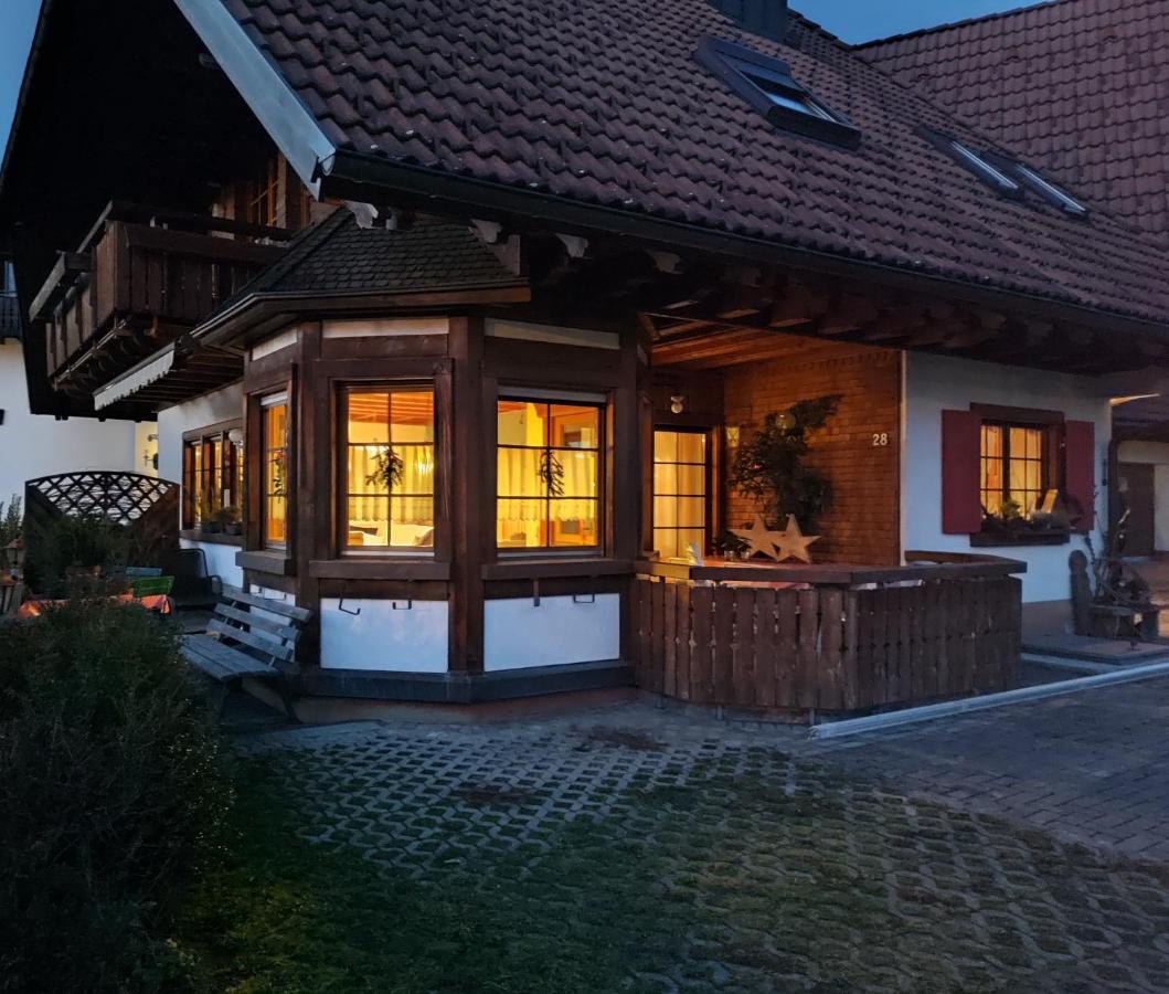 Ferienwohnung Hasenfratz Loeffingen Luaran gambar